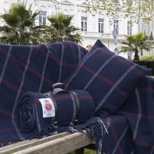 Cushion - Image 2